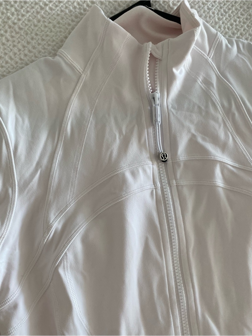 Lululemon Define Jacket - Picture 6 of 6